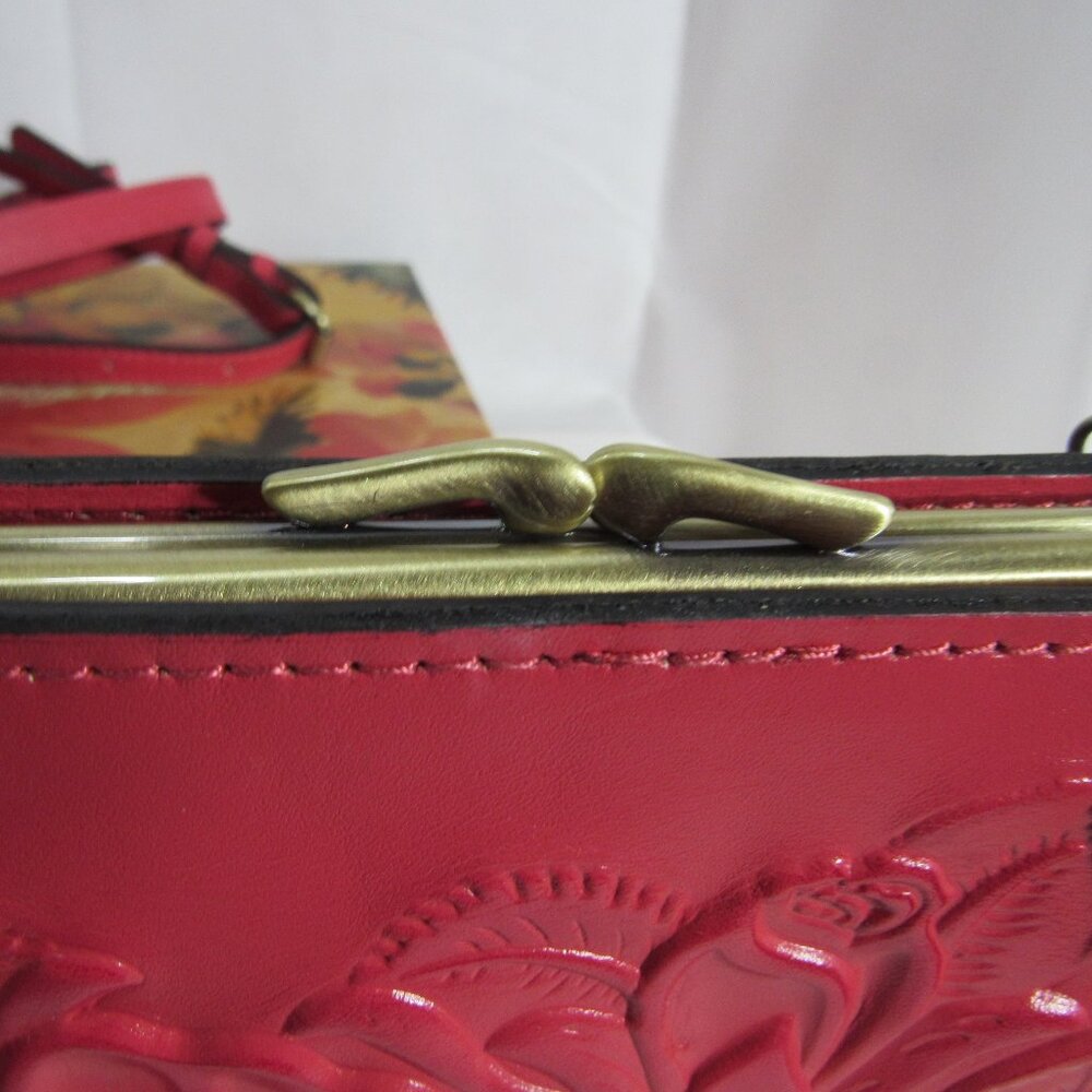 IN BOX PATRICIA NASH EVANGELINE BAG LEATHER, PASSION RED, PEGASUS HORSE CHARM - Picture 11 of 15